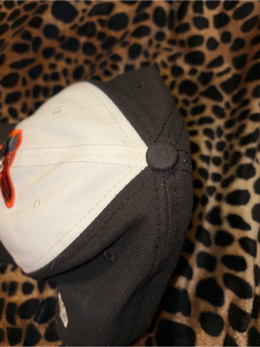 Hat - Picture 6 of 7